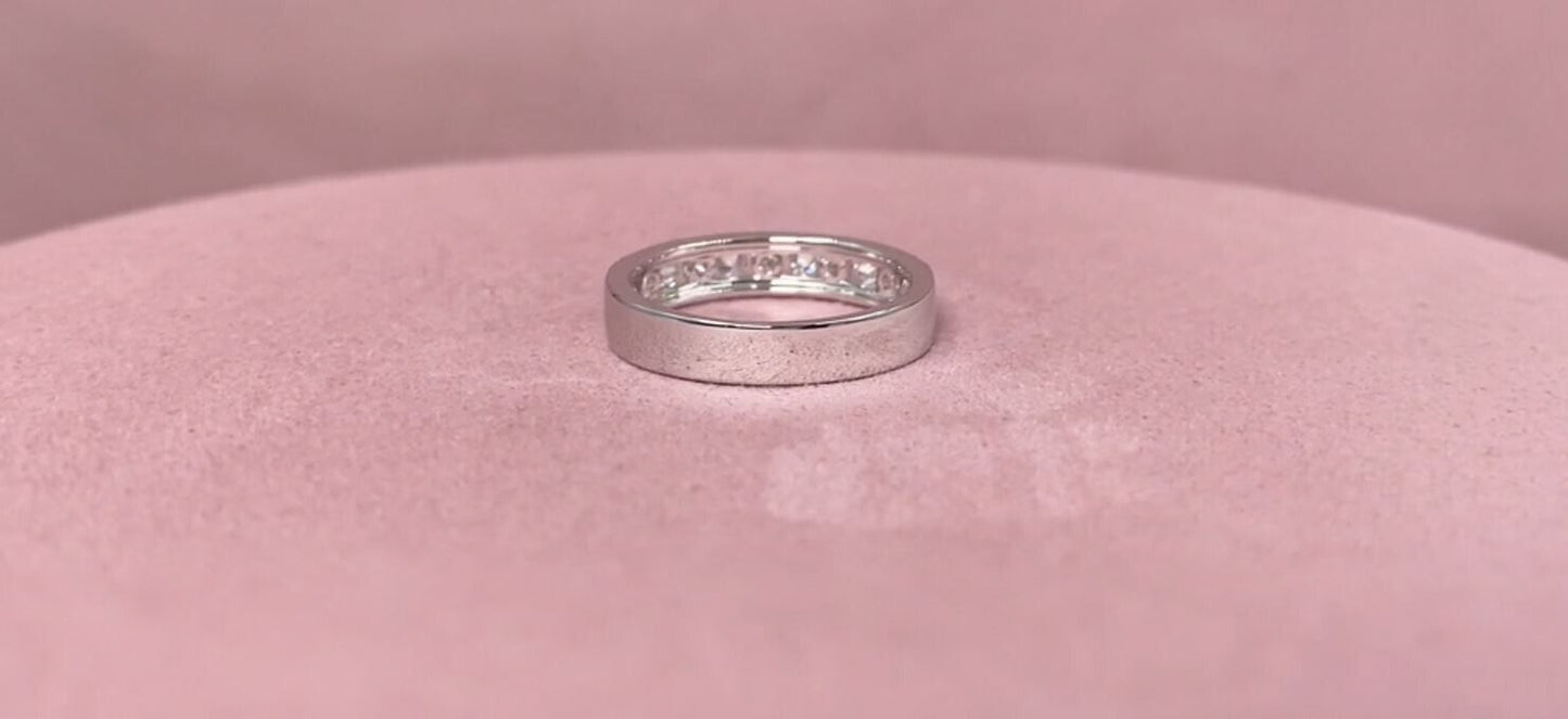 14k White Gold 0.70CT Diamond Wedding Band