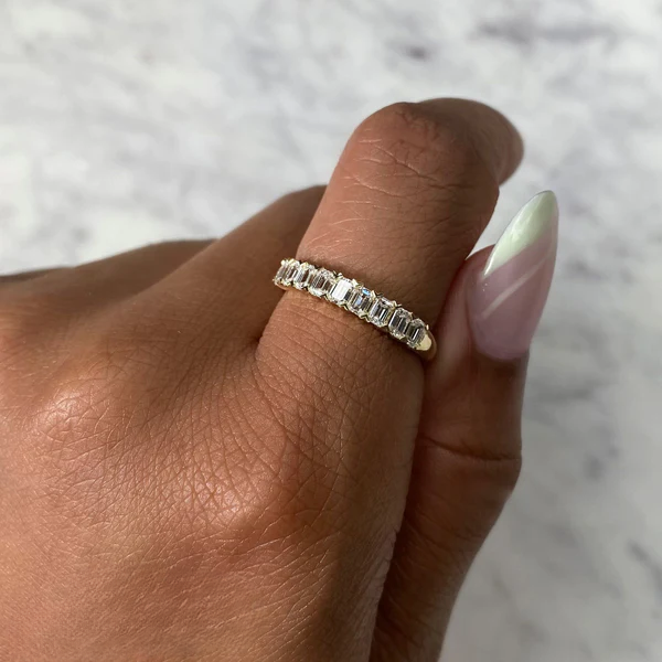 14K Gold Diamond Band Ring