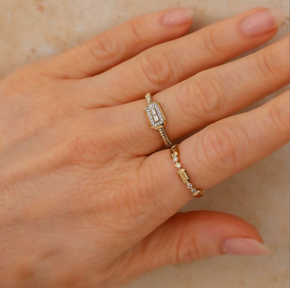 14K Yellow Gold Diamond Geo Cut Band Ring Bezel Set Natural 0.06 CT1