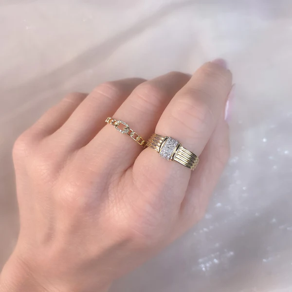 14K Gold Diamond Rectangle Cocktail Ring