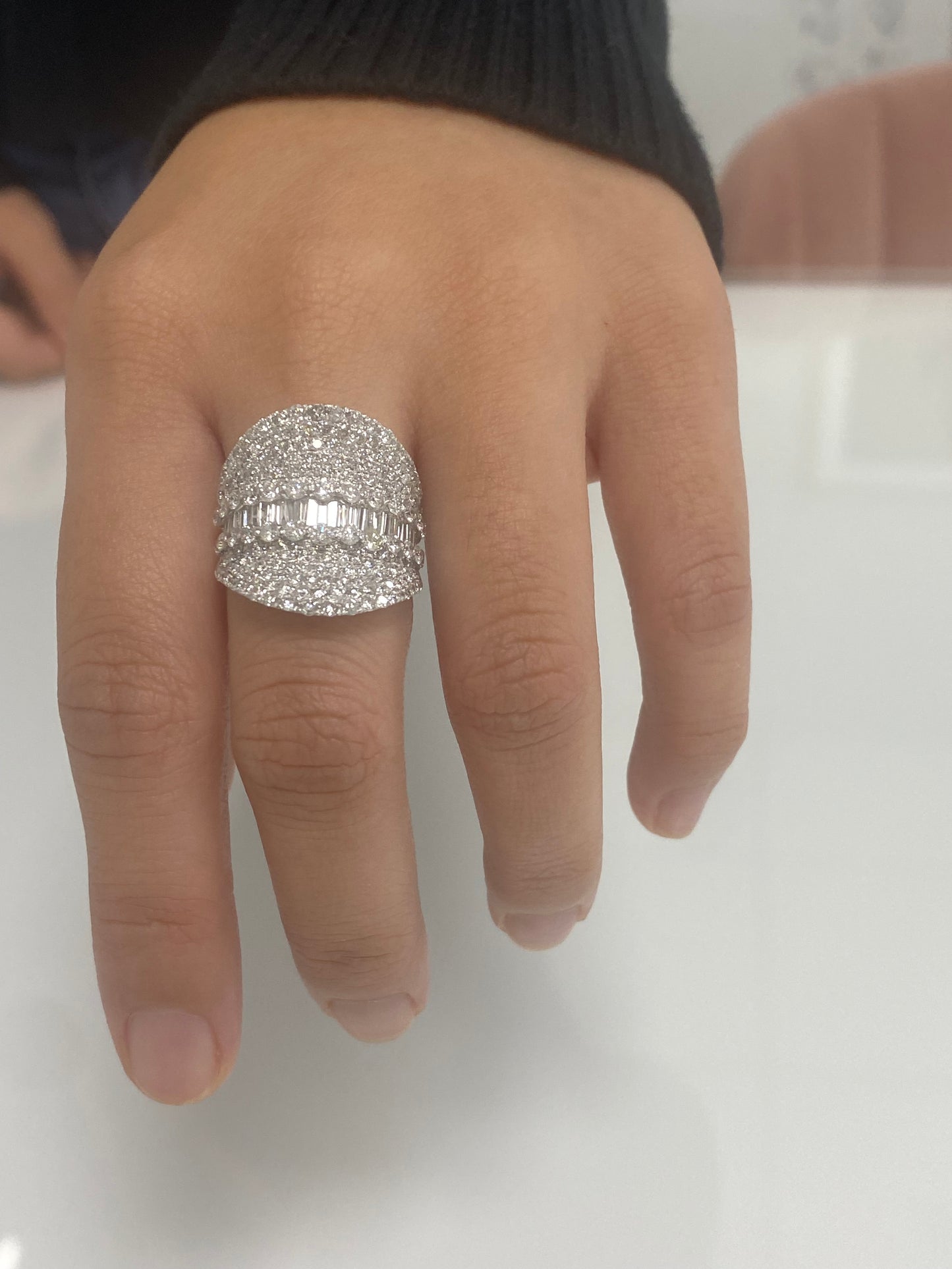18K White Gold Diamond Wide Cocktail Ring Concave Baguette Round Natural 3.54 CT