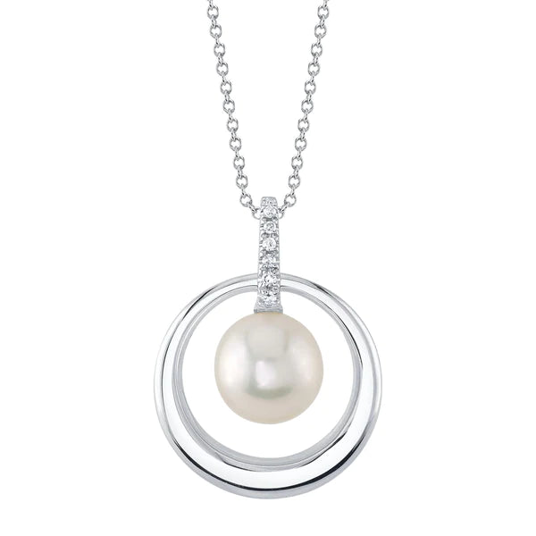 14K Gold Diamond Pearl Necklace