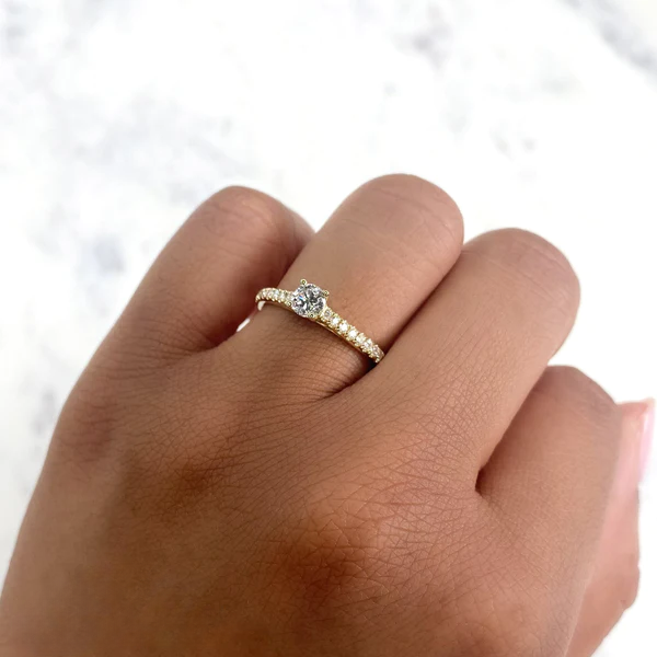 14K Gold Round Cut Diamond Engagement Ring