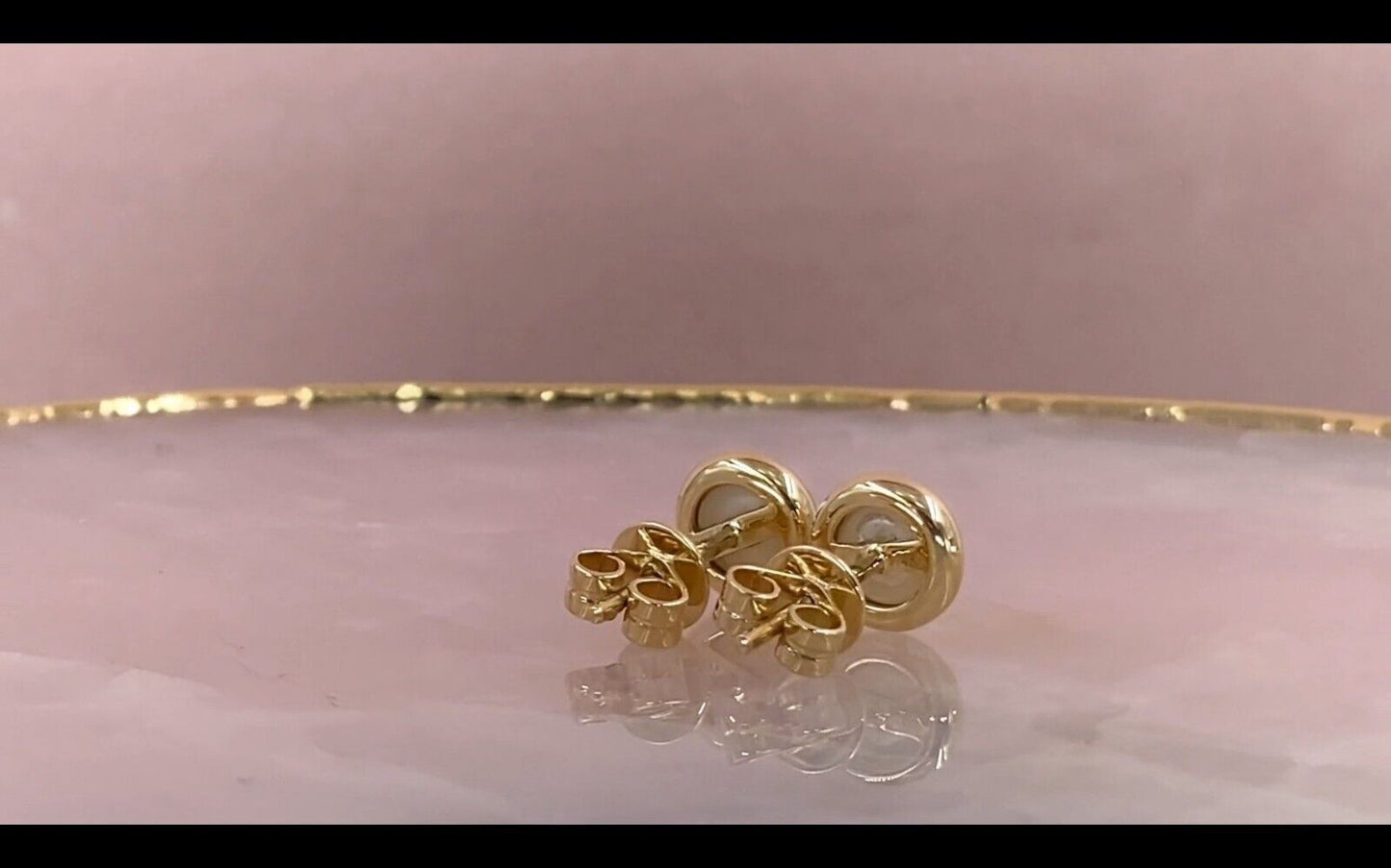 4K Gold Pearl Stud Earrings