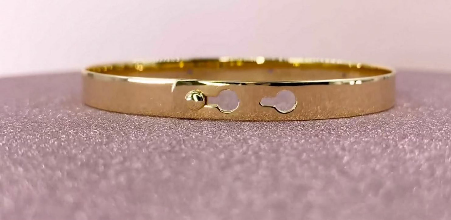 14K Gold Diamond Blue Sapphire Eye Bangle Bracelet