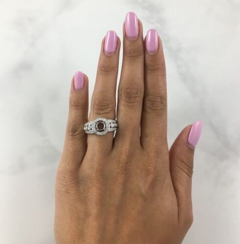 18K Gold 1.05 CT Semi-Mount Diamond Ring