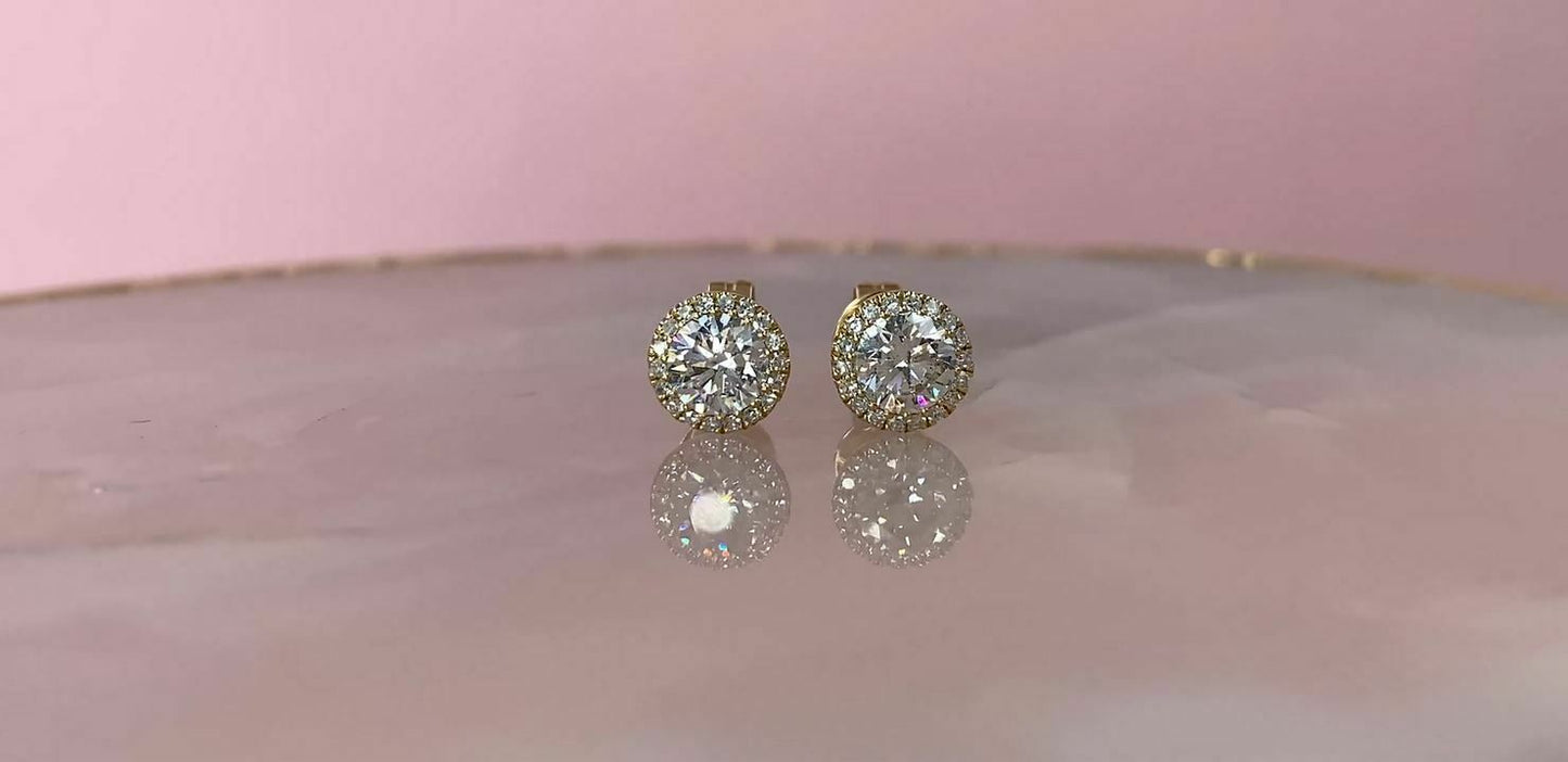 14K Gold 0.90 TCW  Diamond Stud Earrings Halo Round Cut Natural Certified