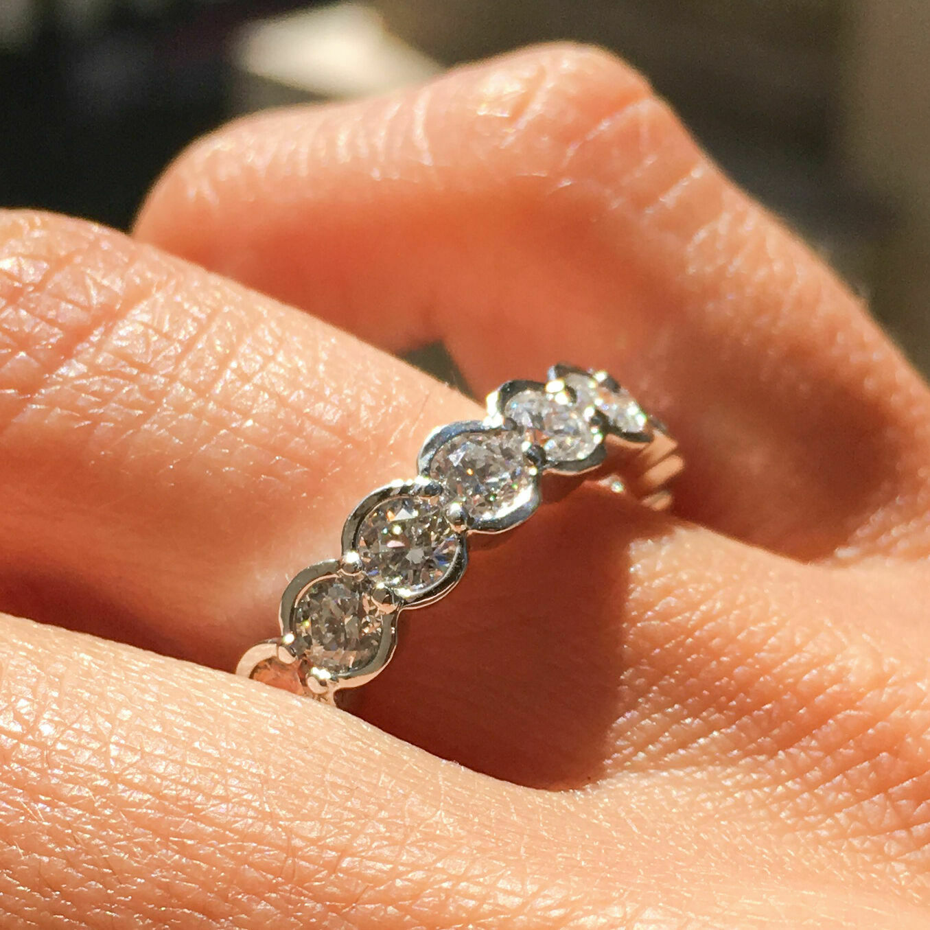 18K Gold 3.64 CT Bezel Diamond Eternity Ring Round Cut Band Engagement Wedding