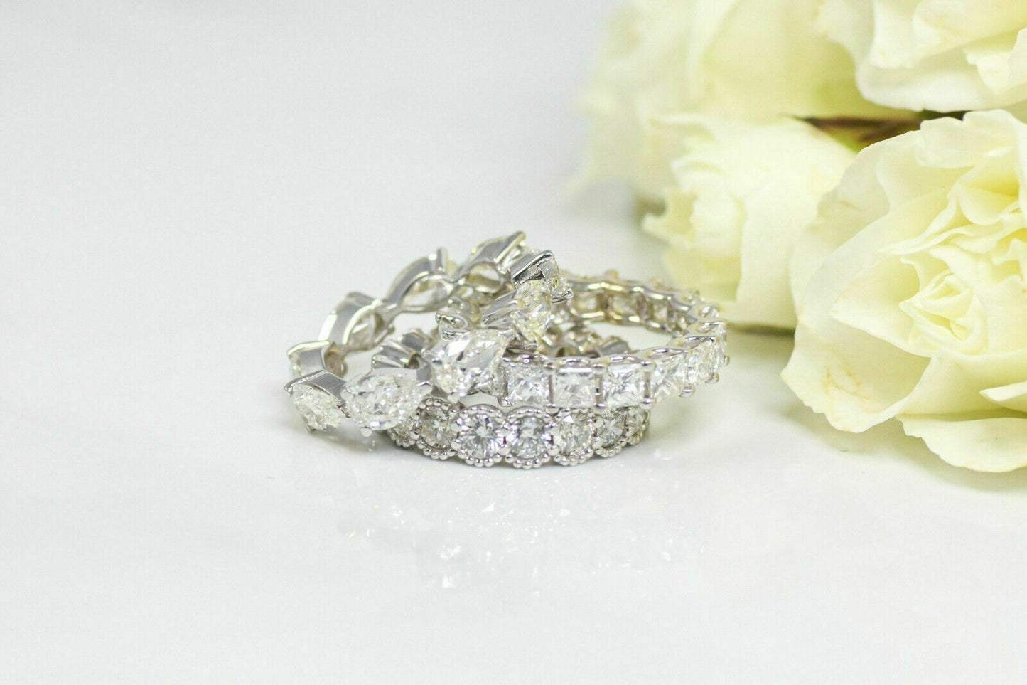 18K Gold 3.26 CT Bezel Diamond Eternity Ring Beaded Milgrain Round Cut Natural