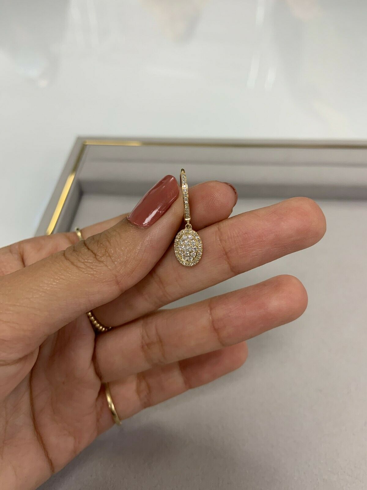 14K Gold 0.49 CT Diamond Oval Earrings Dangle Drop Lever back Dangling Pave Round