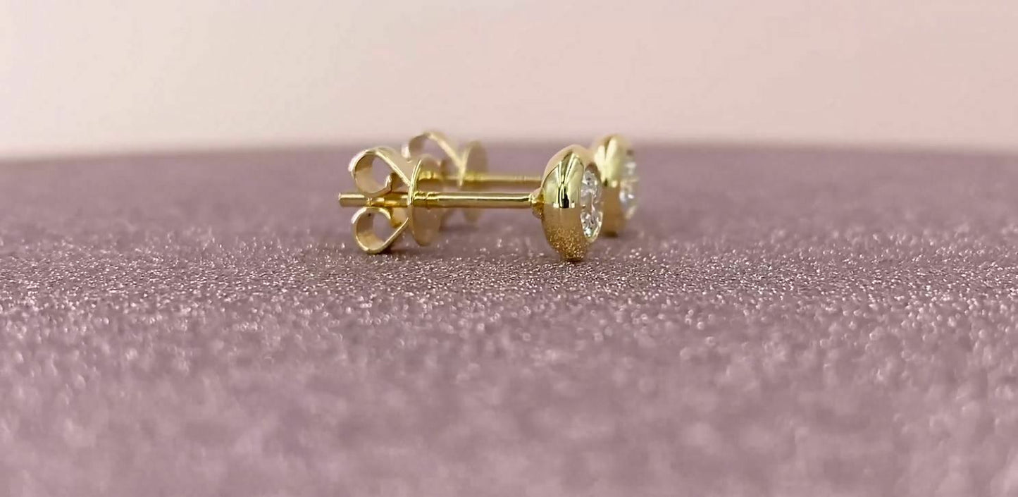 14K Gold 0.40 CT Diamond Stud Earrings Bezel Set Solitaire Round Natural