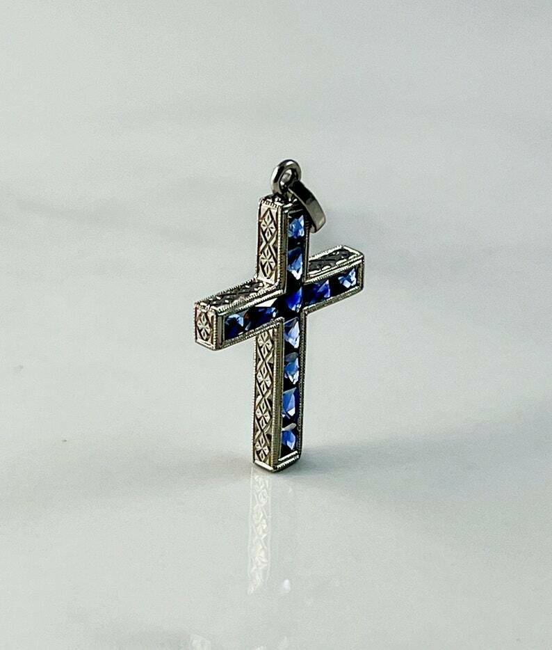 Art Deco Blue Sapphire Cross Platinum Pendant Necklace Handmade Engraved