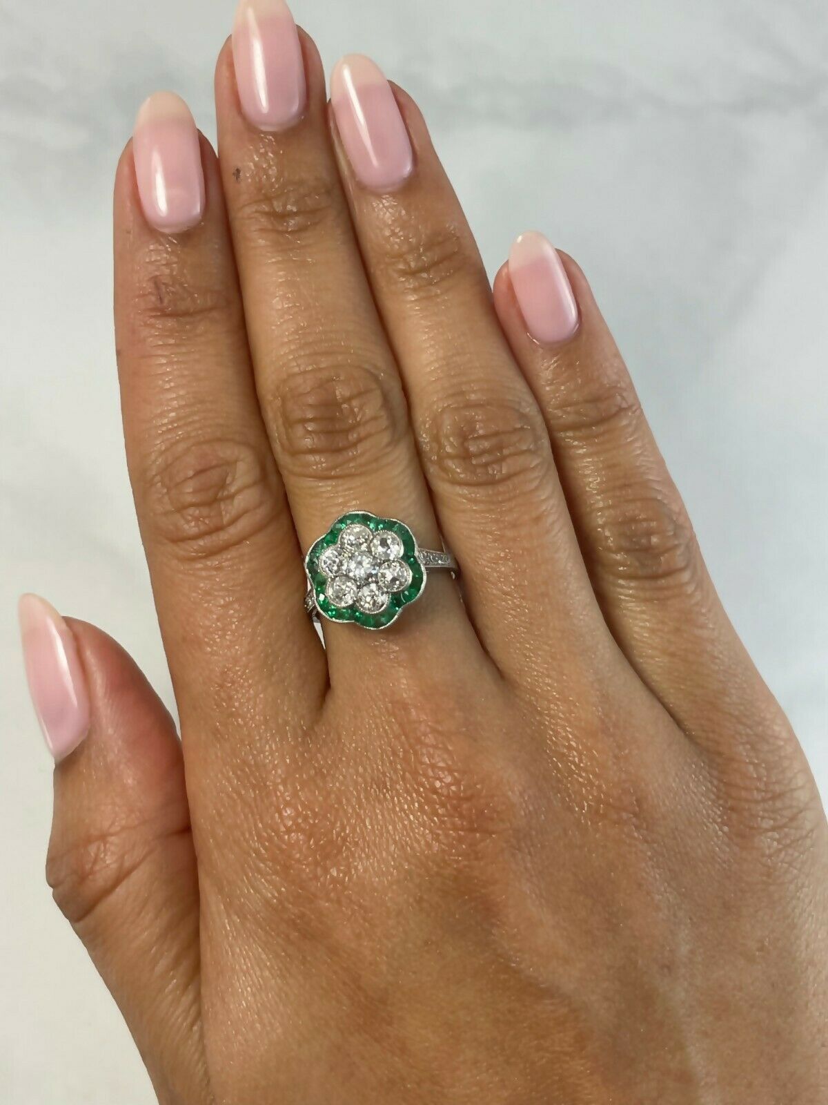 Platinum Diamond Flower Emerald Ring Cocktail Art Deco Certified Natural