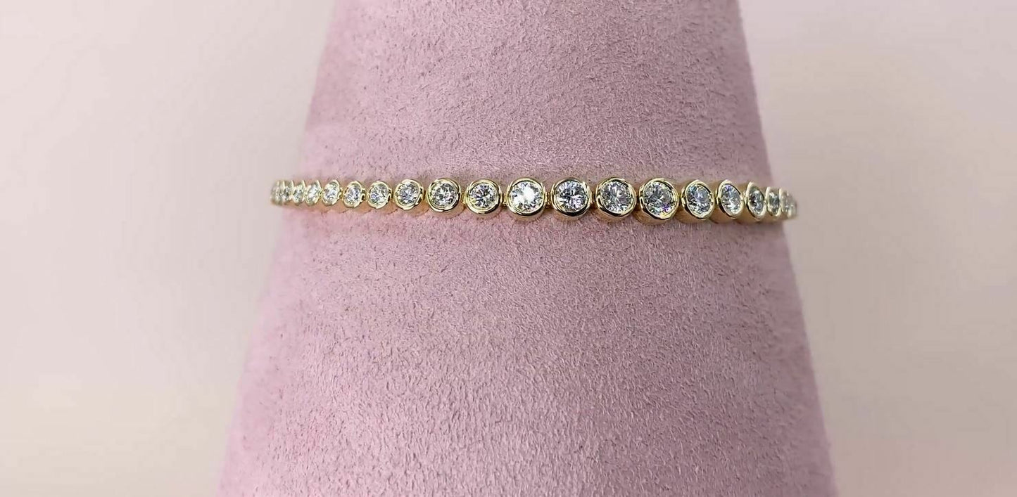 14K Gold 1.90CT Diamond Bezel Tennis Bracelet Graduating Round Natural
