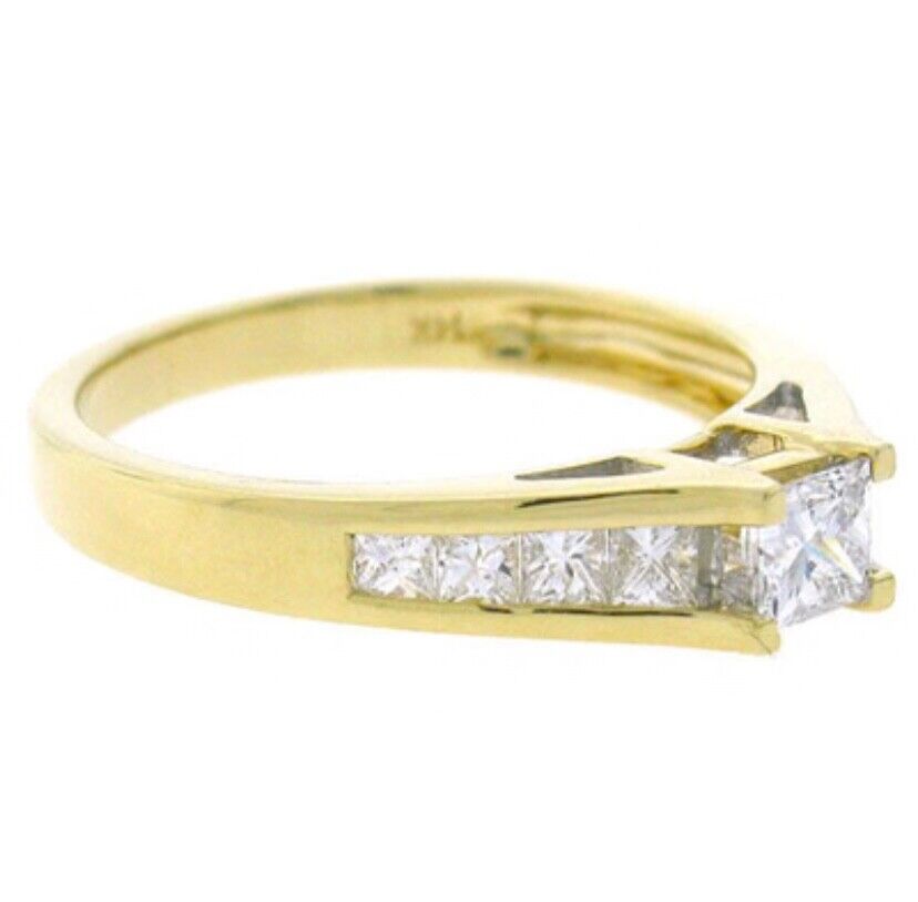 14K Yellow Gold 1.00CT Princess Cut Diamond Engagement Ring