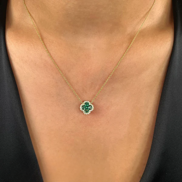 14K Gold Diamond And Emerald Clover Necklace
