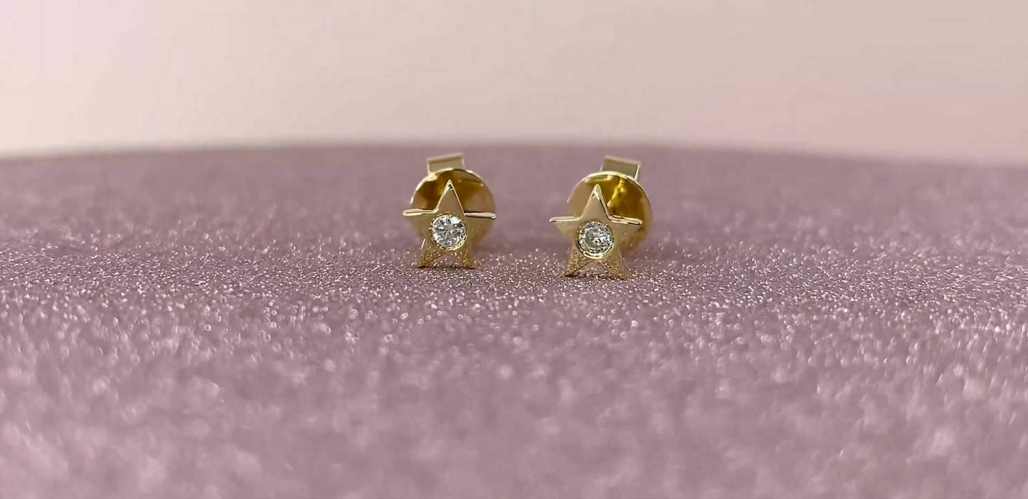 14K Gold 0.06CT Diamond Star Stud Earrings Round Cut Bezel Set Natural