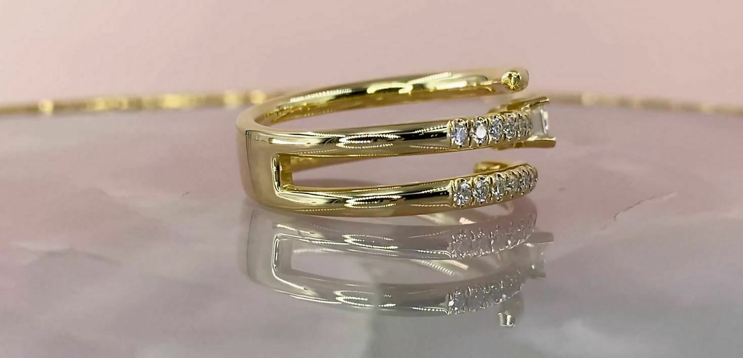 14K Gold 0.88 CT Emerald Cut Diamond Spiral Swirl Ring Natural Right Hand