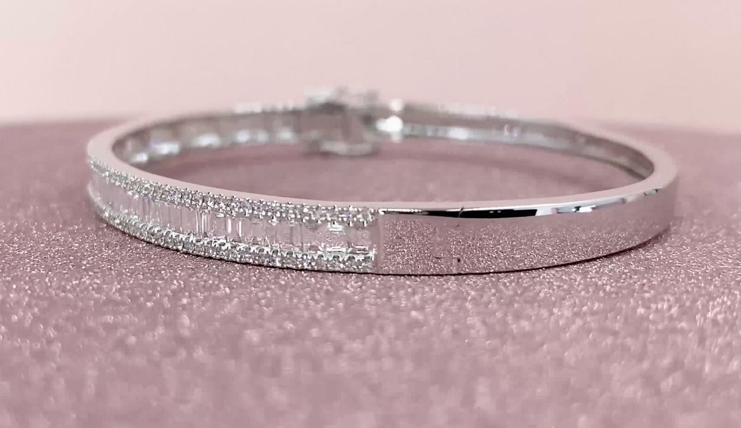 14K Gold 1.74 CT Baguette Diamond Channel Set Bangle Bracelet Natural Cut