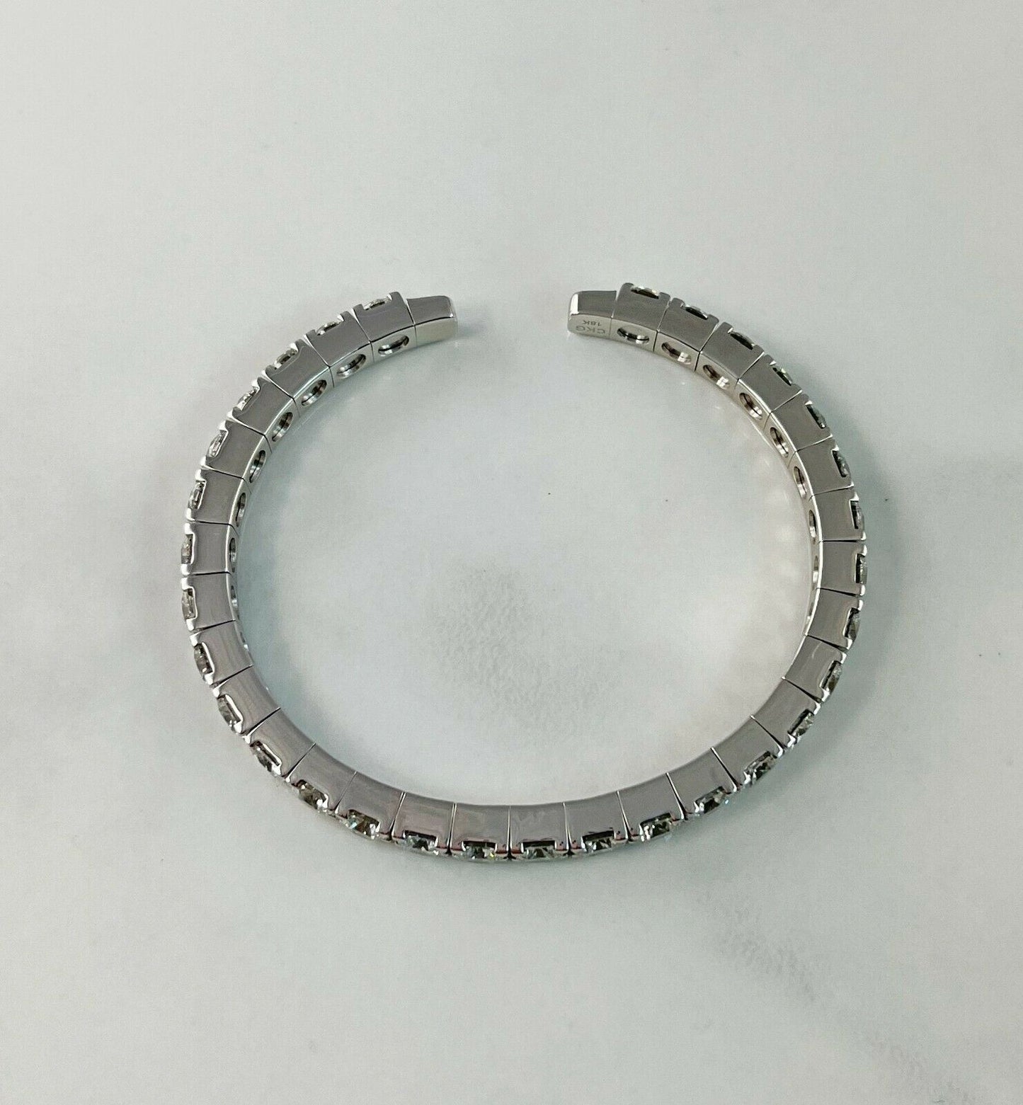 18K White Gold 16.52 CT Diamond Cuff Bangle Bracelet Flexible Valentines Day
