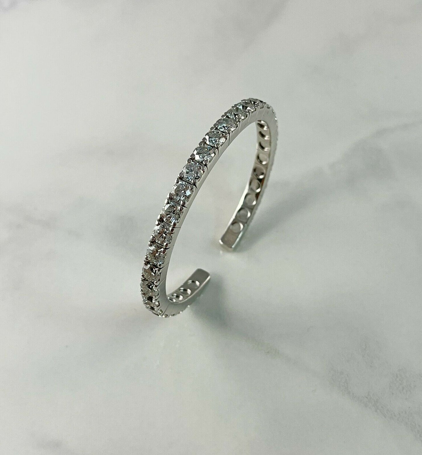 18K White Gold 16.52 CT Diamond Cuff Bangle Bracelet Flexible Valentines Day