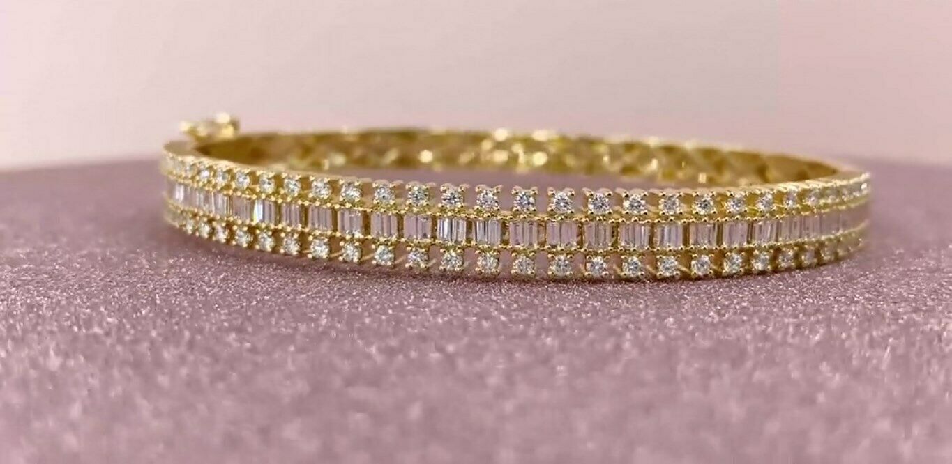 14K Gold 1.64 CT Baguette Diamond Bangle Natural Women's Bracelet