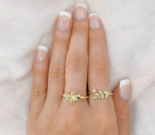 14K Gold 0.03 CT Diamond Bee Ring