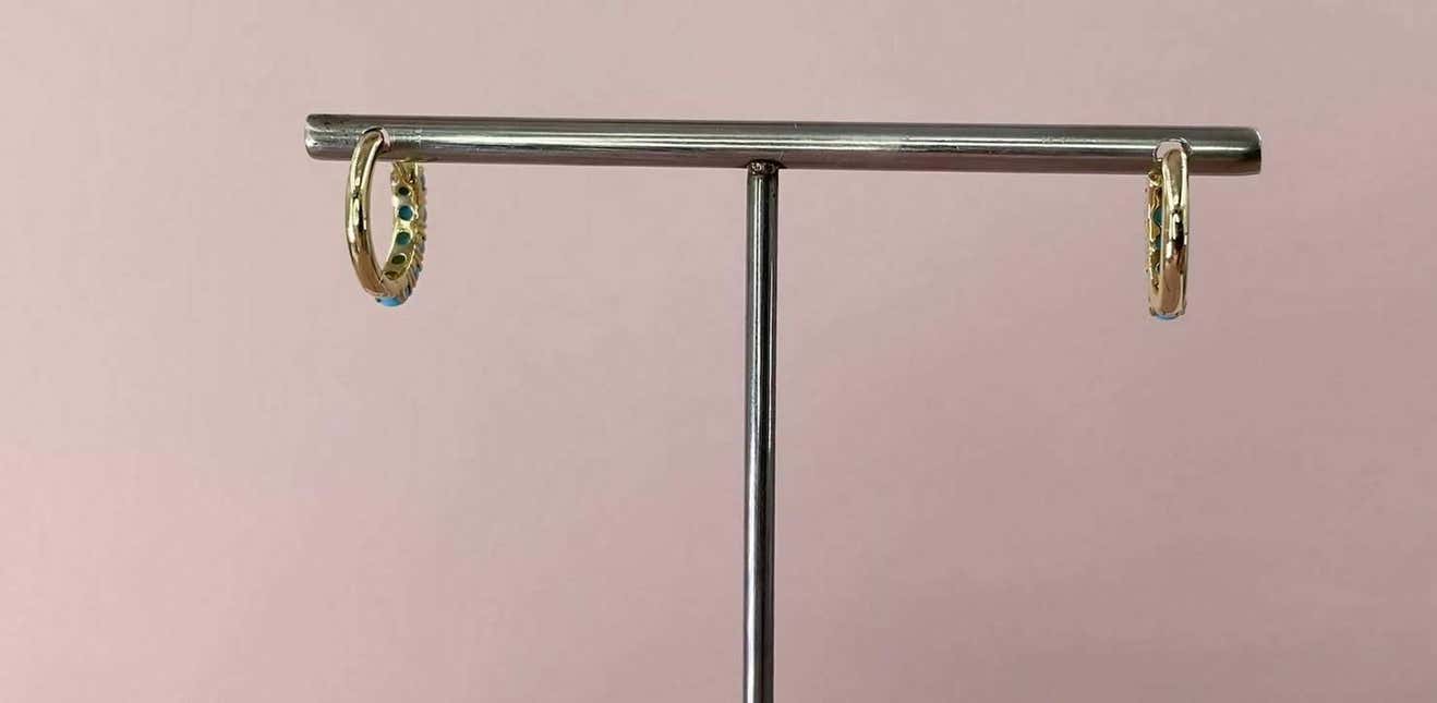 Cabochon 0.43 Carat Turquoise Yellow Gold Huggie Hoop Earrings